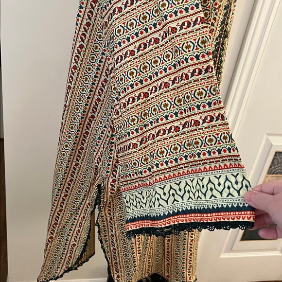Source Unknown Multicolor Patterned Tunic - Picture 5 of 13